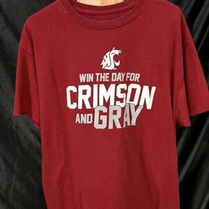 Washington State University cougar Red crew neck t-shirt extra large